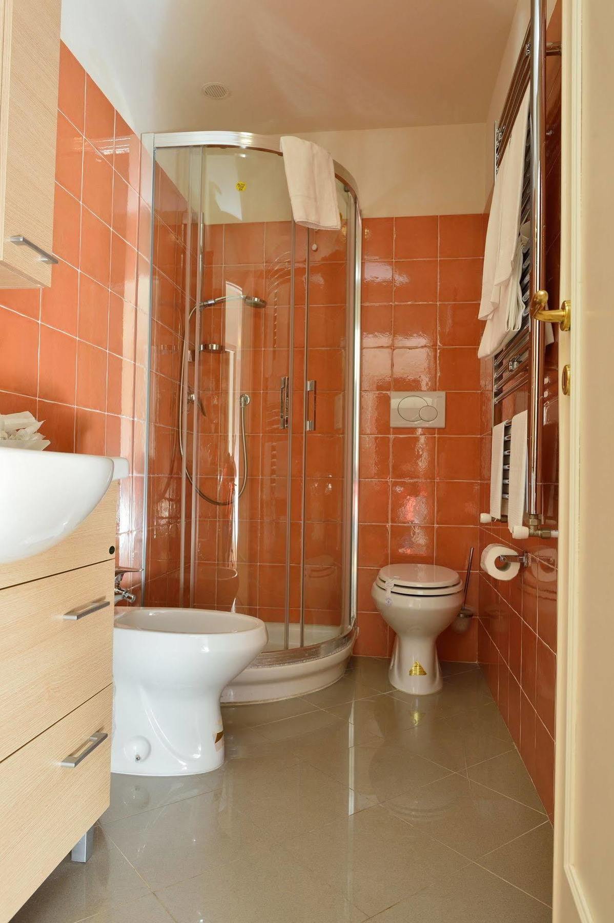 Hotel Acquasanta Террачина Экстерьер фото